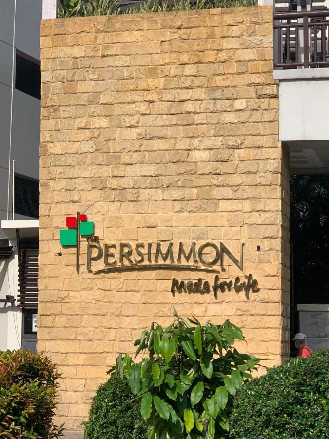 The Persimmon Studios Near Ayala And Sm City Себу Экстерьер фото