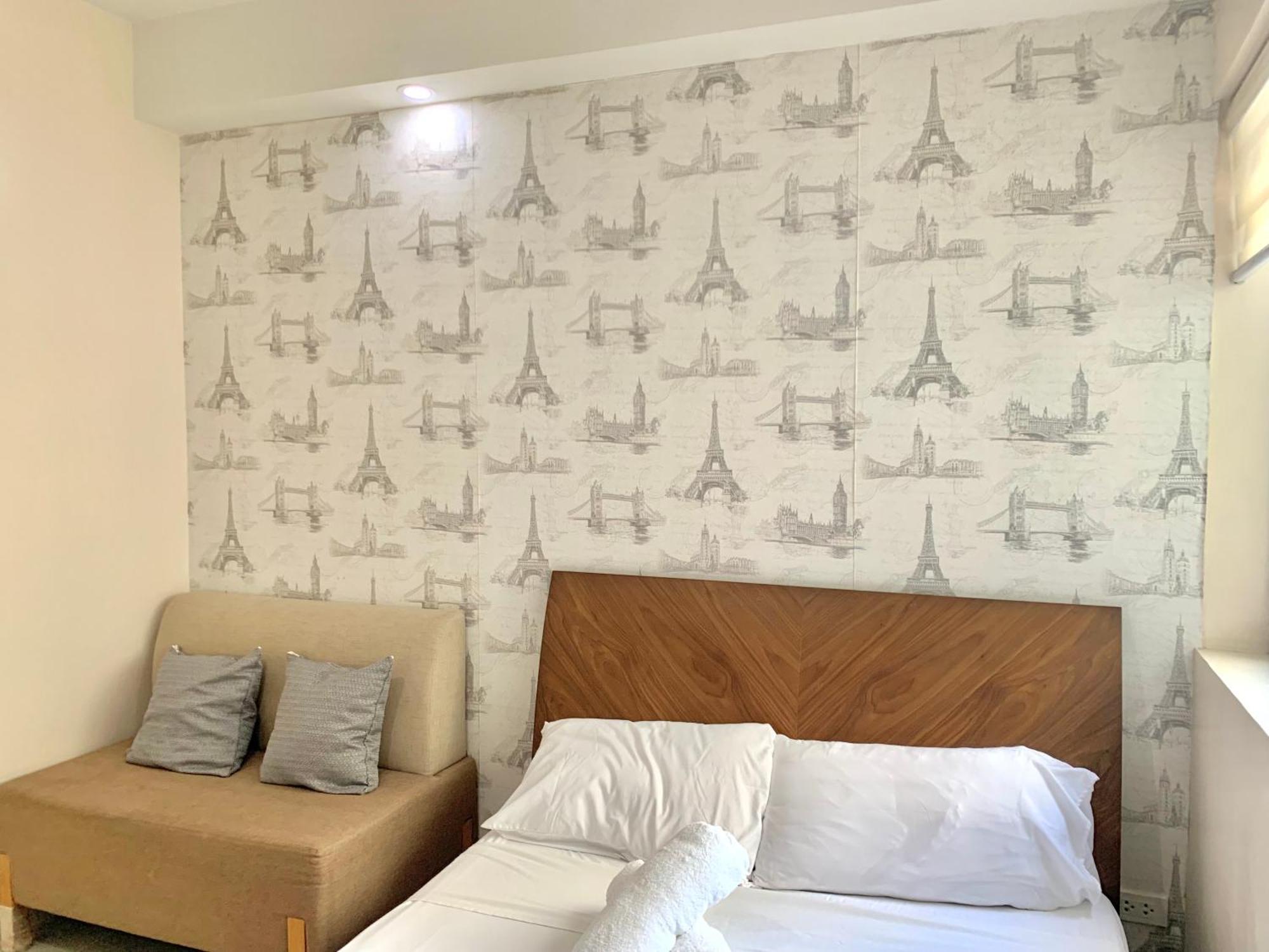 The Persimmon Studios Near Ayala And Sm City Себу Номер фото
